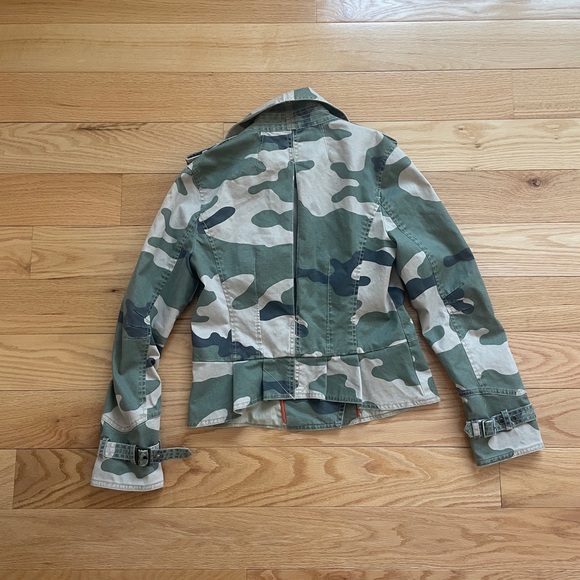 Juicy Couture Vintage Cotton Camo Cropped Trench Coat - Picture 3 of 3